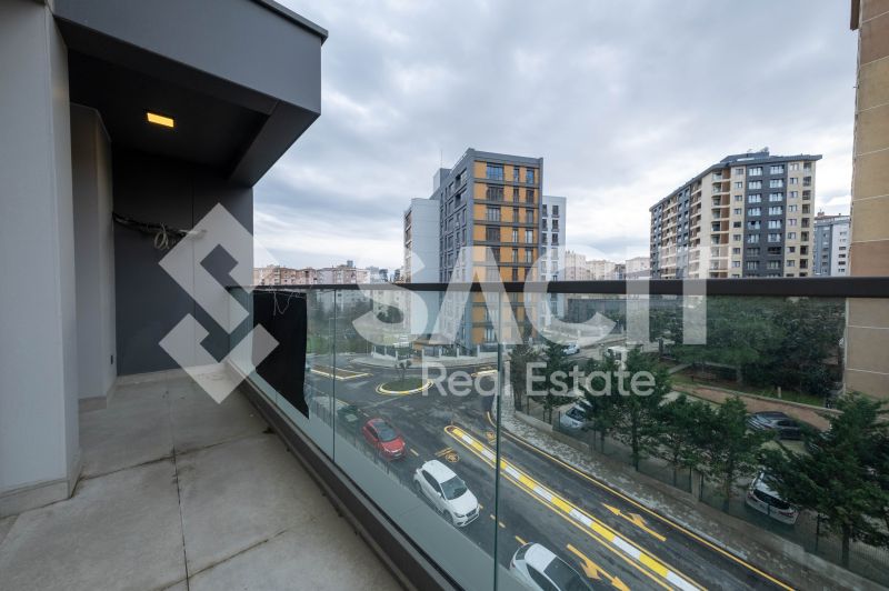 orman-istanbul-kiralik-2-1-balkon2-t-1770043282277640.jpg