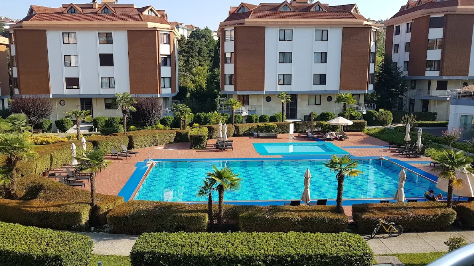 Tarabya Konakları
