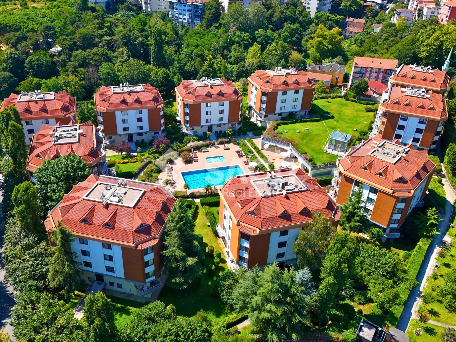 Tarabya Konakları