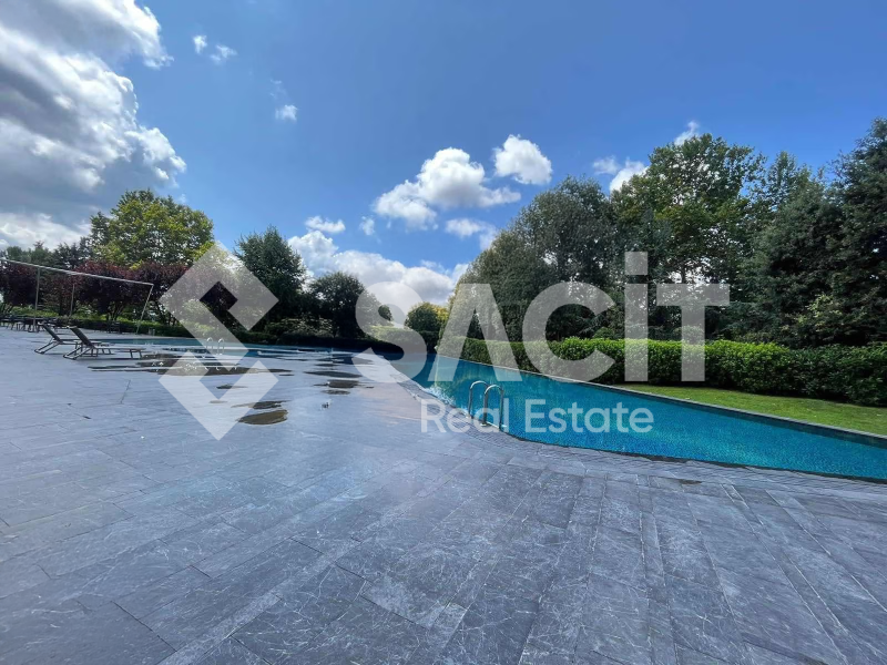 zorlu-center-istanbul-acik-havuz-1-t-1773432510699438.png